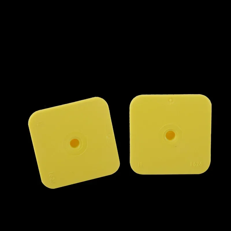 

100PCS Pig Imported Square Ear Tag with No Word Veterinary Pig Ear Tag B