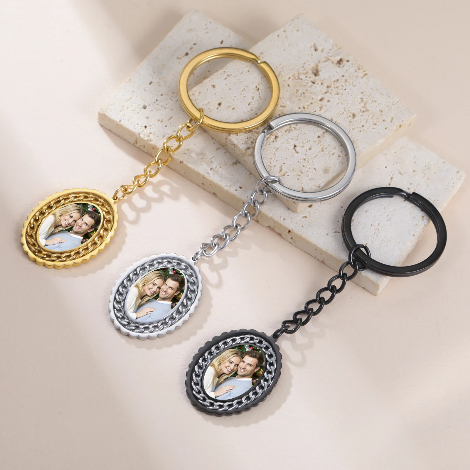 

Multi Colored Oval Couple Photo Custom Keychain Lock Sweet Moment Preserves Beautiful Love Commemorate Exclusive Couple Memories