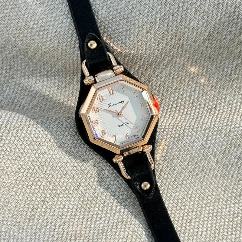 العلامة التجارية الفاخرة رقيقة حزام من الجلد النساء الساعات أنيقة السيدات ساعة اليد الكوارتز مهرجان هدية Reloj Mujer Relogios Feminino