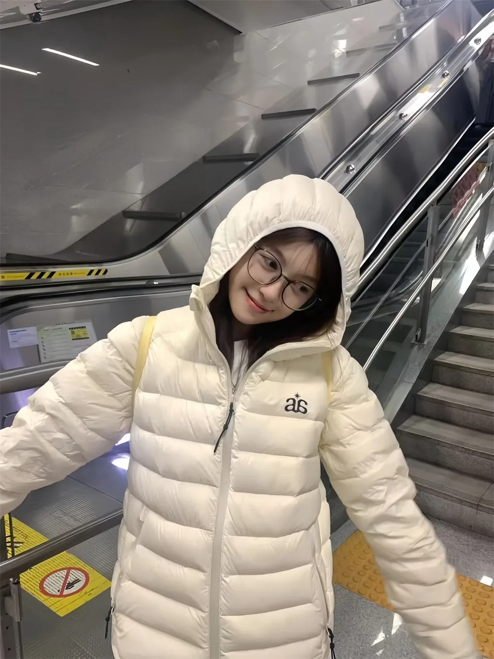 Fashionable Short Hooded Cotton Jacket Loose Casual Style Bone Patterned Autumn Winter Outerwear for Teenage Girls
