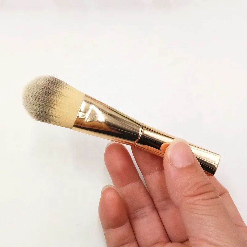 Reisformaat gezichtsborstel Nieuwe beeldhouwende gouden foundationborstel Mini foundationborstel met gouden handvat