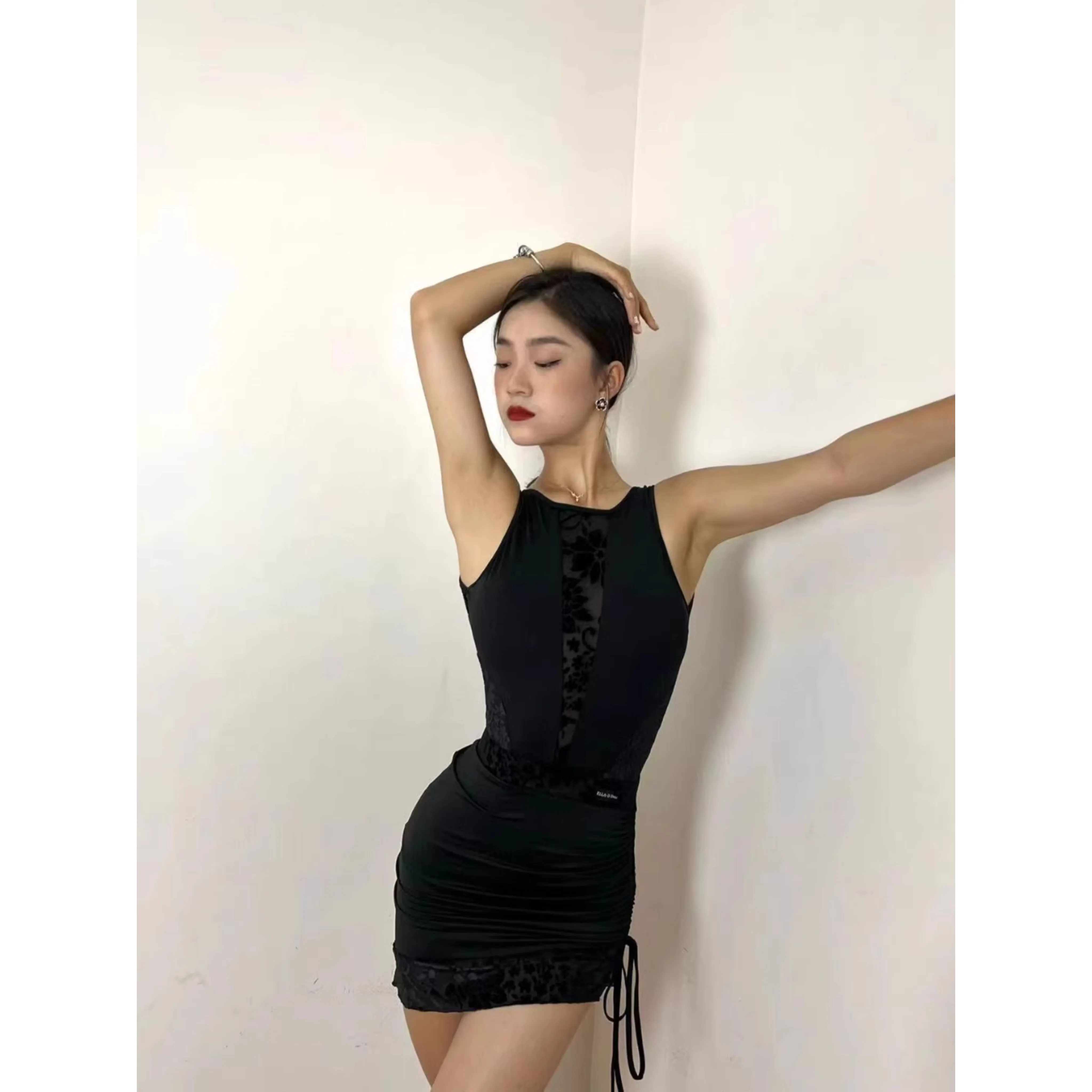 costume da ballo standard nazionale latino per adulti da donna personalizzato gilet patchwork in velluto tuta senza schienale mezza gonna abito con frange