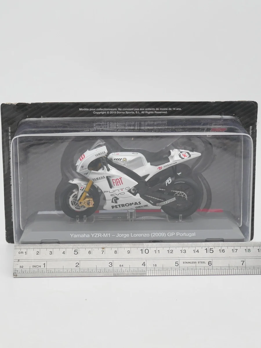 

Diecast Ixo 1:18 Scale Moto GP 2009 Yamaha YZR M1 Yamaha Motorcycle Model 99# Alloy Car Model Collectible Toy Gift Souvenir