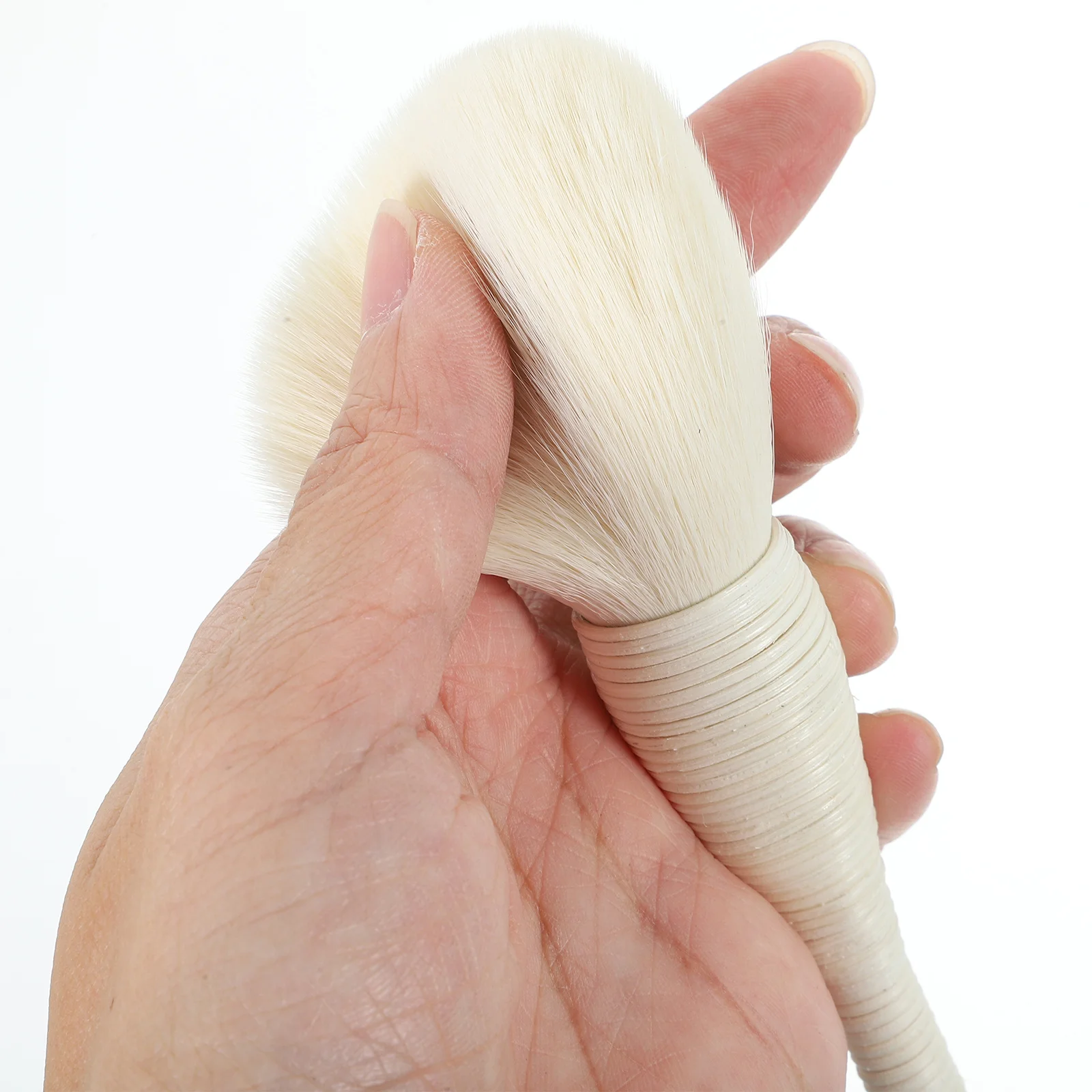 

3Pcs Simple Makeup Brush Set Premium Wool Bristles Elegant Rattan Handle for Professional Daily Beauty Routine