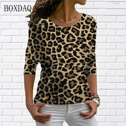 Camisetas femininas com estampa leopardo, moda streetwear estampada em 3D, camiseta feminina, tops casuais soltos, tamanho grande, 6XL, primavera, outono