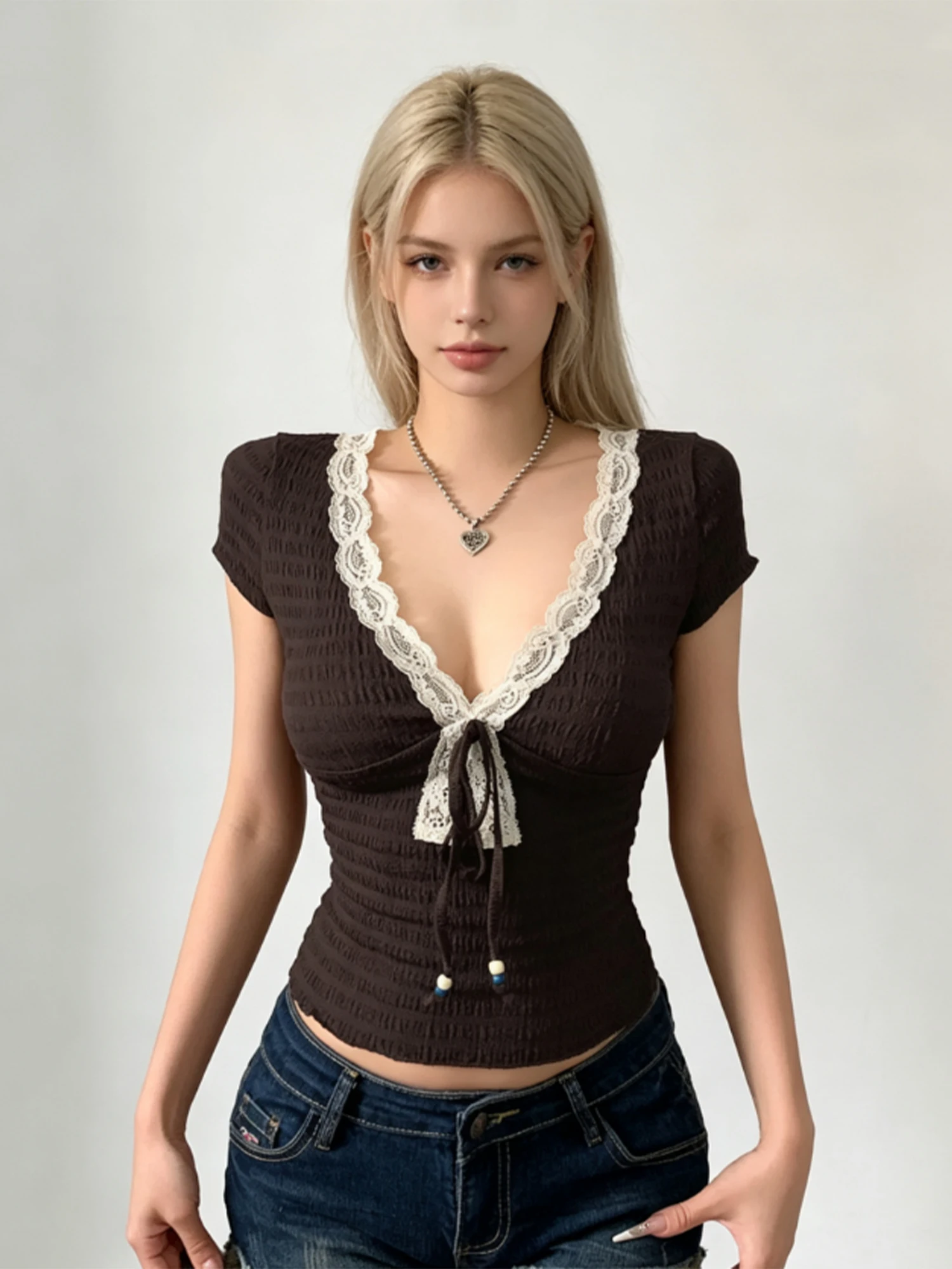 Women's Brown Lace Patchwork V-neck T-shirt Vintage Aesthetic Y2K Gyaru Bow Short Sleeve T-shirt Retro Tee Top for Women Summer