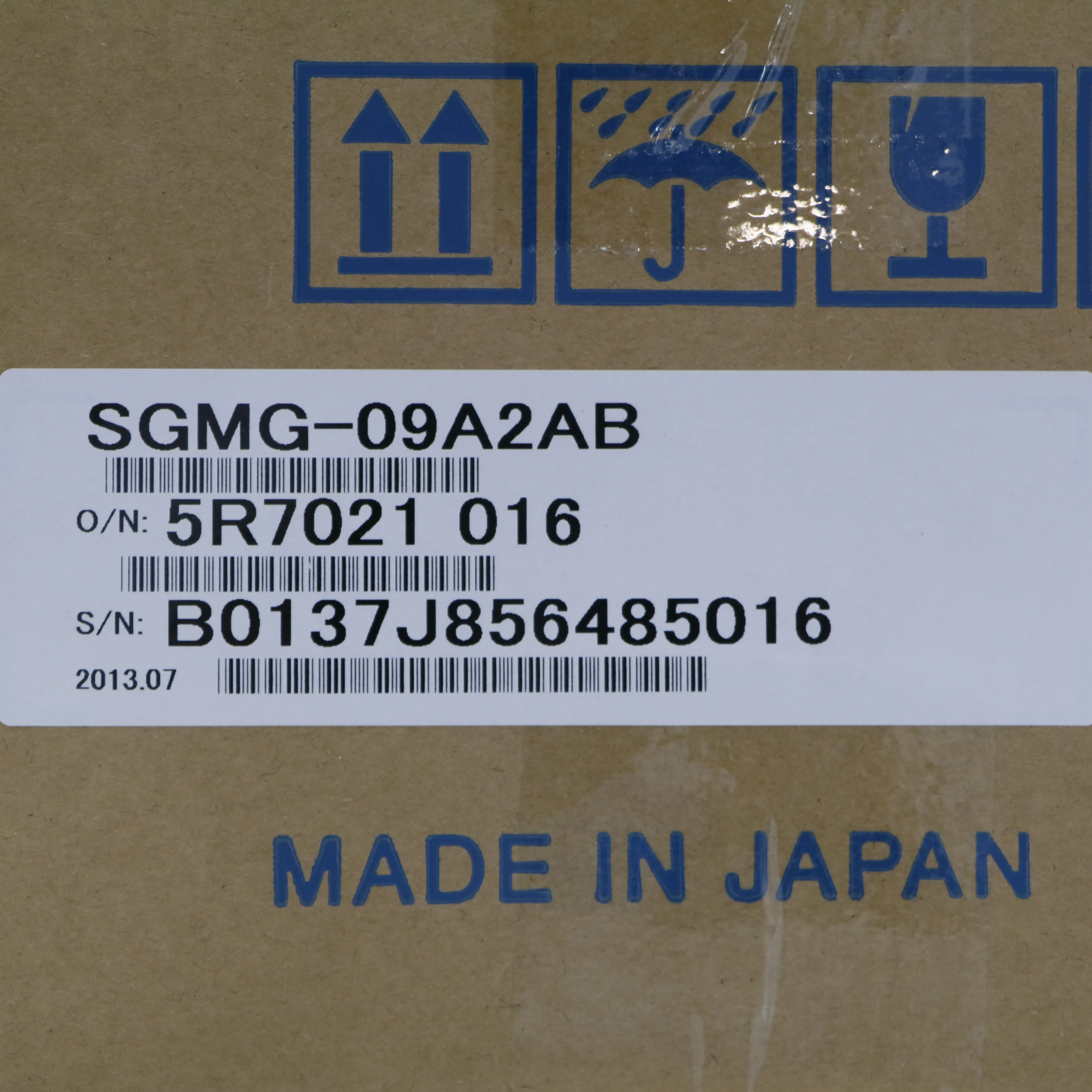 SGMG-09A2AB Brand new  Servo Motor SGMG 09A2AB