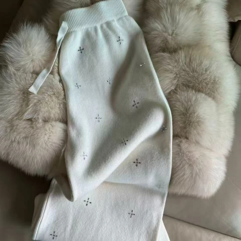 

Осенне-зимние вязаные широкие брюки женские 2025 новые модные свободные повседневные прямые брюки с эластичной резинкой на талии женские