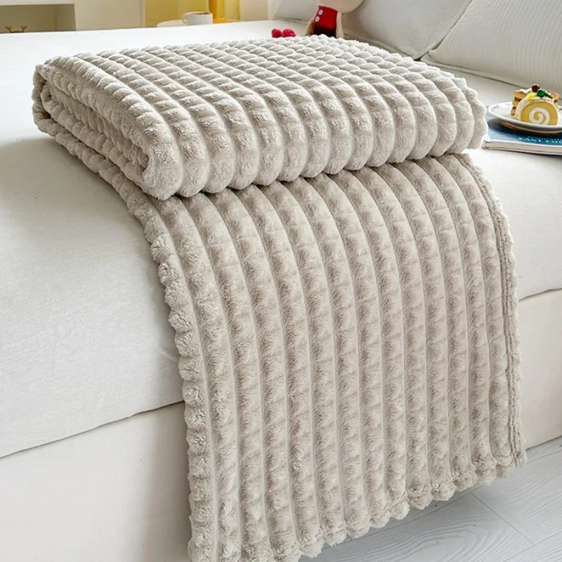 Thumbnail 2 - #33 Low Cost Blanket Throws That Work