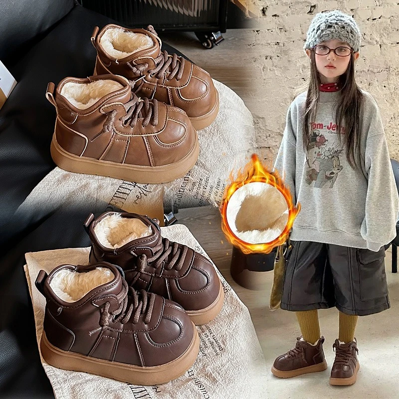 

Сапоги на флисовой подкладке для маленьких девочек, новинка 2023 года, зимние детские хлопковые ботинки на платформе с теплой подкладкой, нескользящие простые универсальные шикарные сапоги для игр на открытом воздухе