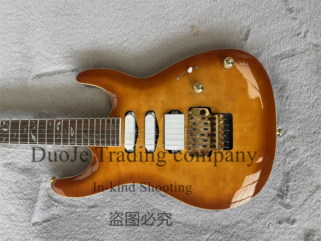 Sunset Electric Guitar Pens Body Squilted Maple Top Tremolo Bridge White closed pickup Rose wood fretboard Life Tree Inlaid Gold