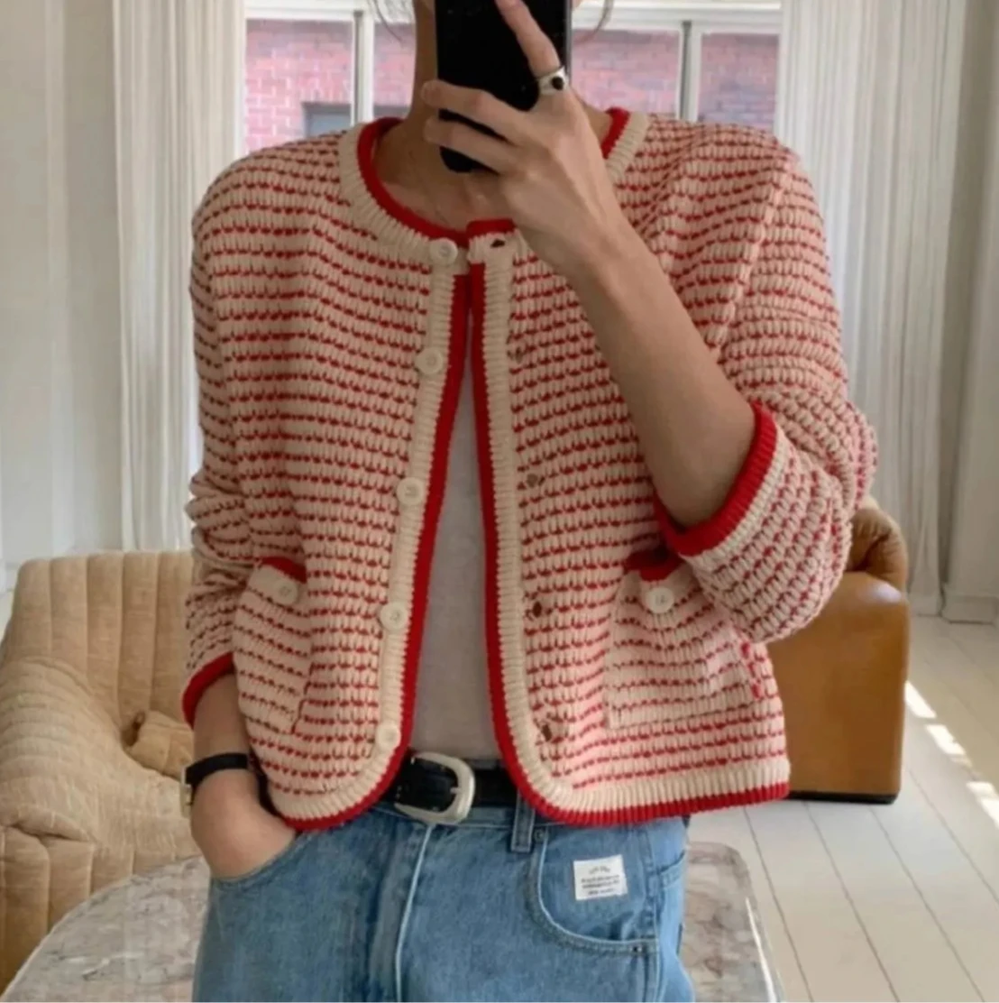 

Sweater Round Neck Knitwear TopsStriped Knitted Cardigan Sweater Women's Gentle Single Button Retro Full Sleeves Outerwear