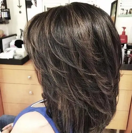 Cabelo sintético perucas em camadas curtas com cortina Bangs para mulheres, Brown Bob, perucas em camadas, Pixie Cut