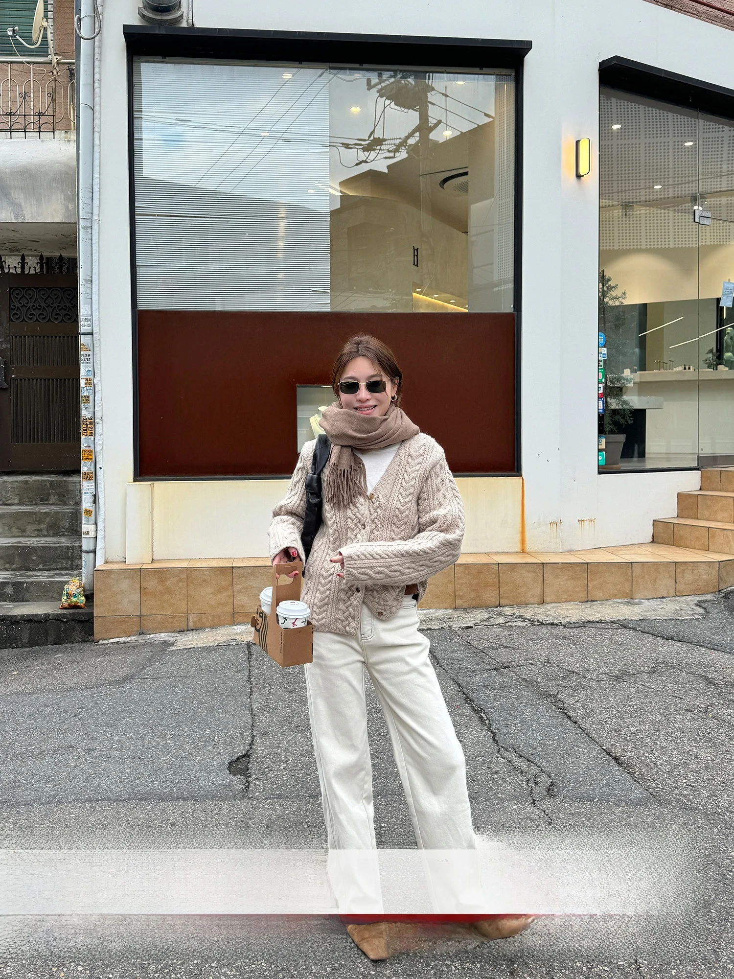 

Женский шерстяной вязаный свитер с V-образным вырезом, утепленный, зимний, повседневный, свободного кроя, верхняя одежда, кардиган, мягкий, теплый, с длинными рукавами, для кампуса/городской жизни