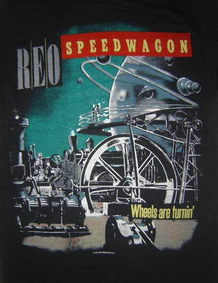 REO SPEEDWAGON Wheels Are Tourin 84-85 Retro Vintage T-Shirt Gift Fans Music