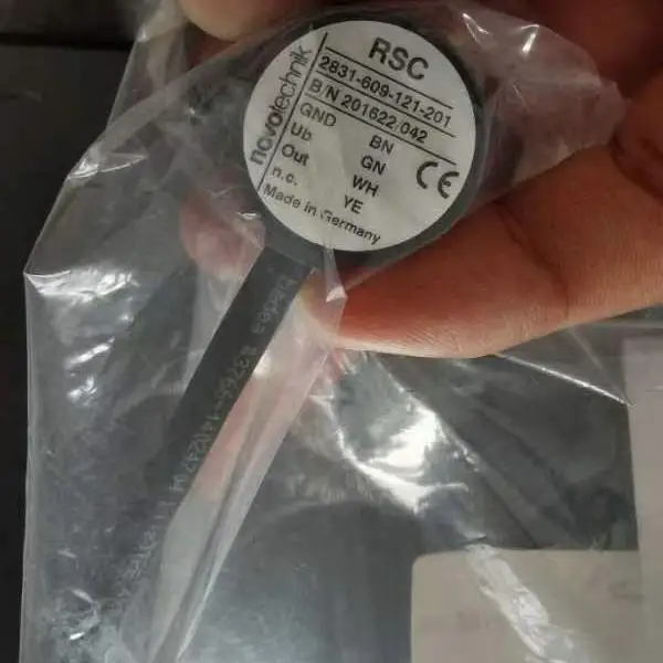 NOVO angular displacement sensor RSC2831-636-111-201 RSC-2831-618-111-201