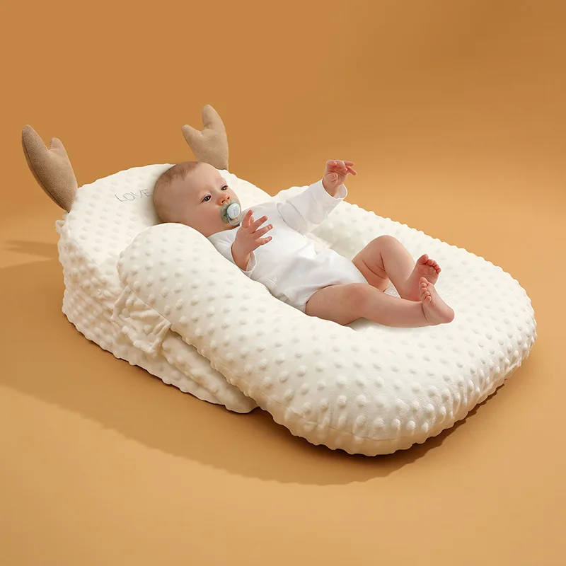 0-2t Baby Anti Emesis Slope Pad Newborn Lying Feeding Device Nursing Pillow Anti Overflow Sleeping Pad 2024 Baby Nursing Pillow