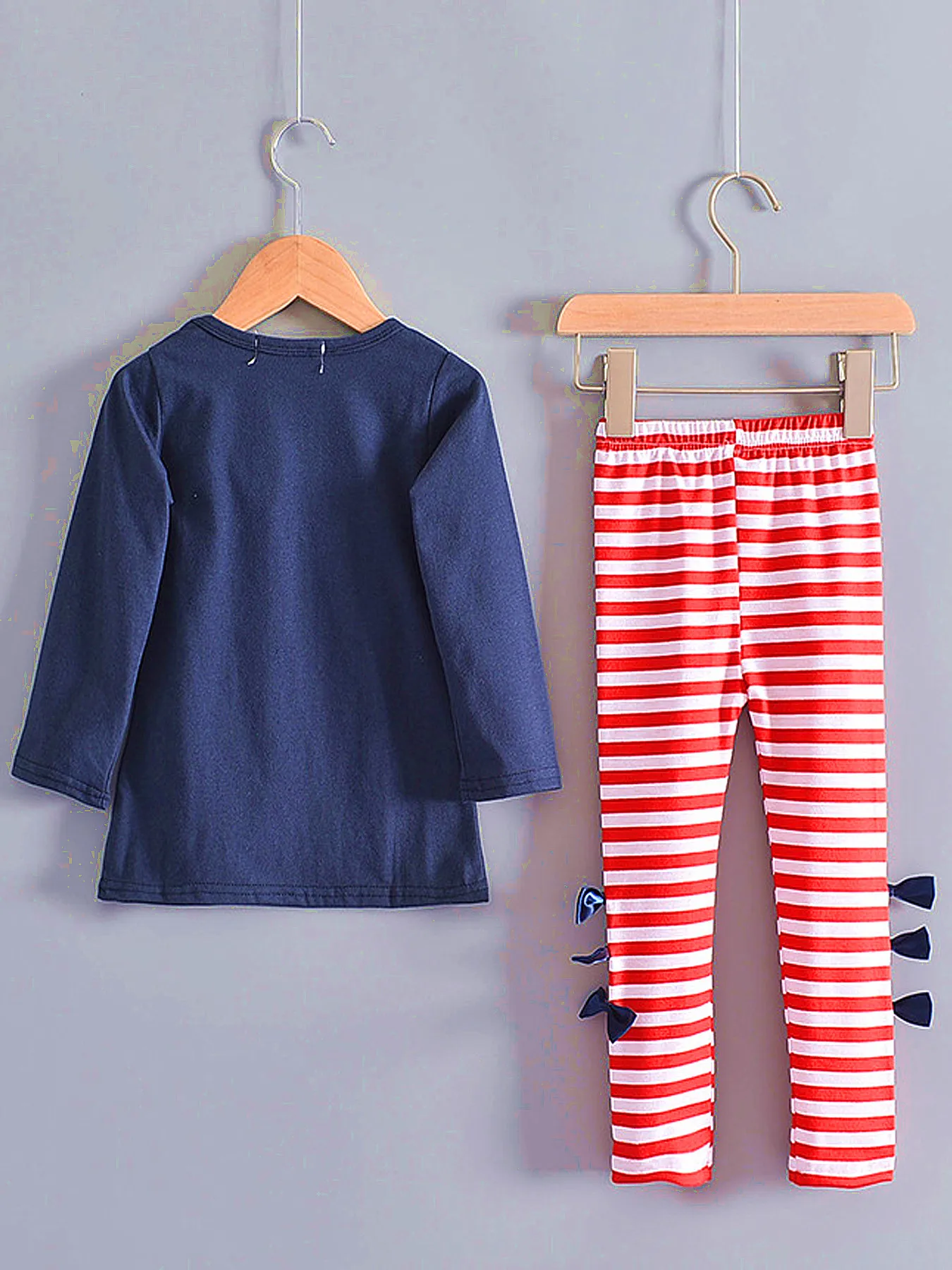 Mädchen-Outfit mit Schleifendekoration, Oberteil + Hose, 2-teilig, langärmliges, einfarbiges T-Shirt, Sweatshirt + gestreifte Leggings, Freizeitkleidung für Kinder, Frühlingsanzug – Detail 6