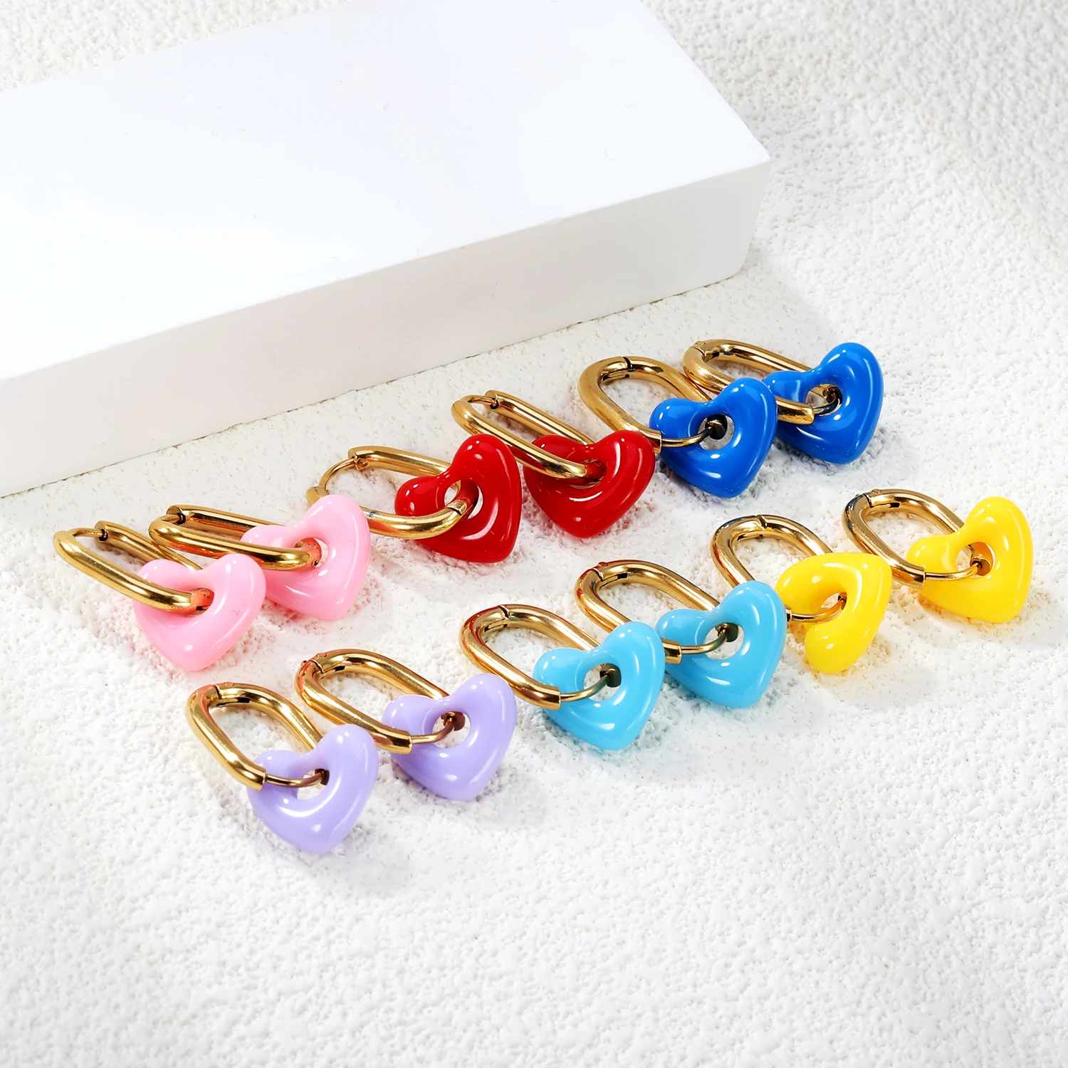 LUXUKISSKIDS Vintage Heart Dangling Pendients Colorful Resin Love Drop Earrings for Woman/Girls Romantic Elegant Jewelry Gifts