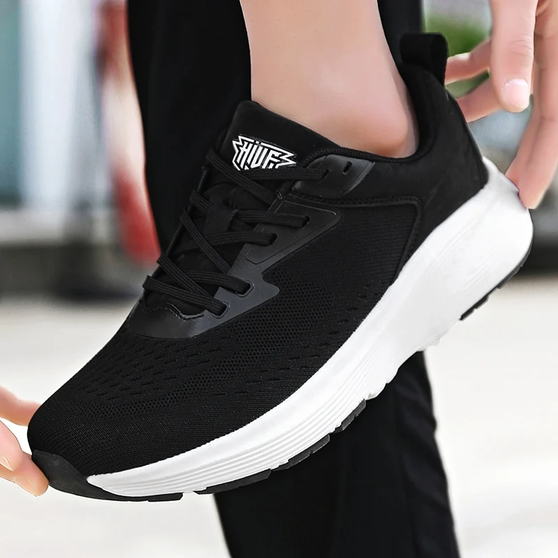 

2025 new men's sneakers,running shoes,jogging shoes,casual shoes Cushioned Street-Style Non-Slip Anti-Odor Elegant Lightweight