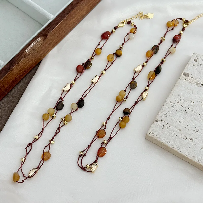 

Autumn Winter Niche Design Personalized Retro Jungle Natural Stone Splicing Beaded Necklace Light Luxury High-end Sense Necklace