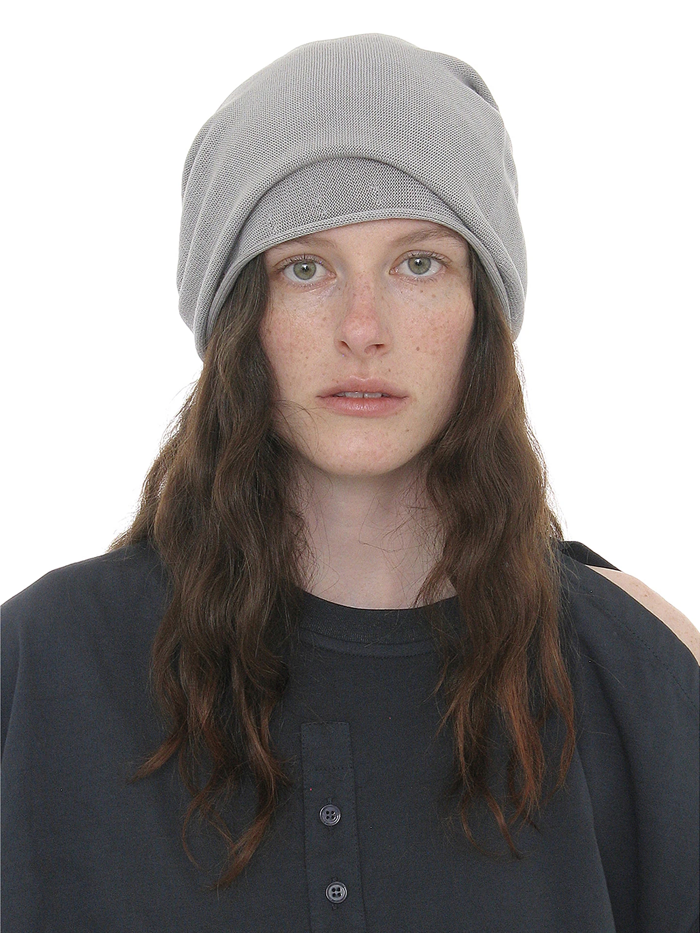 gorro-de-punto-suave-y-elastico-con-borlas-transpirable-ligero-y-ajustable-para-verano-estilo-moderno