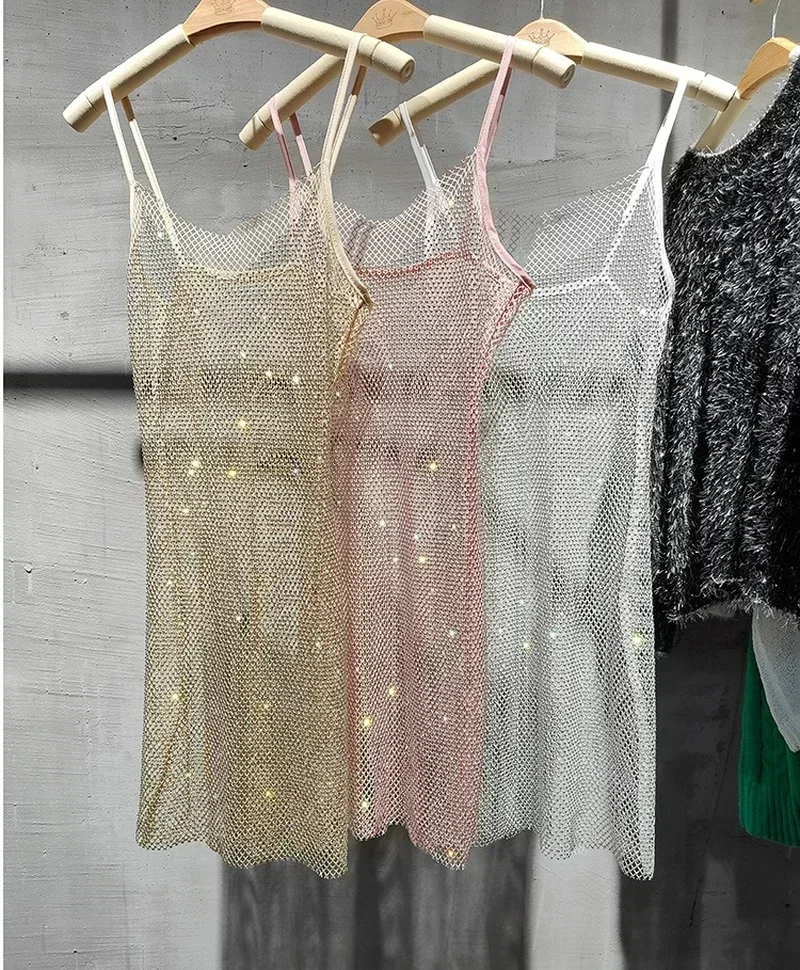 Bungee เซ็กซี่ Slim Slim ผู้หญิง 2024 ฤดูร้อนใหม่ Bright เพชรคริสตัลอารมณ์กระเป๋าสะโพกสลิงกลางความยาวชุดแนวโน้มแฟชั่น