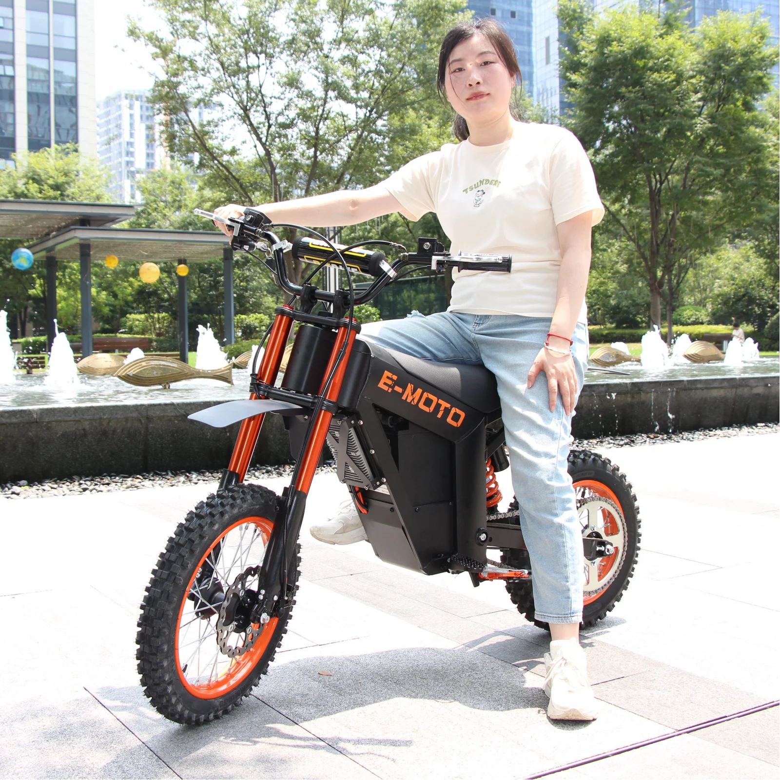 

14/12inch Canada/UK Warehouse Electric Moped for Adults 50KM Range Lightweight 3000W Motor High Speed Electric Motorcycle 60KM/H