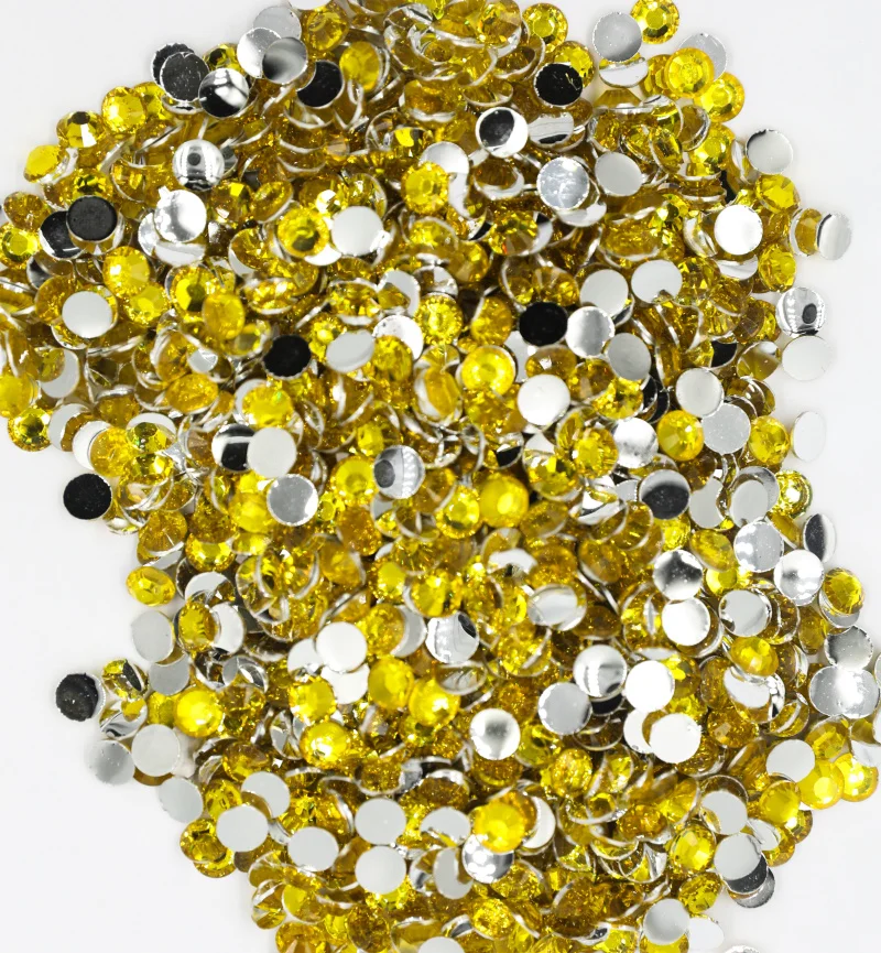 Colore citrino 3 ~ 6mm fabbrica Flatback стразы resina strass Non hotfix in confezione sfusa decorazione di arte del chiodo di plastica per indumento