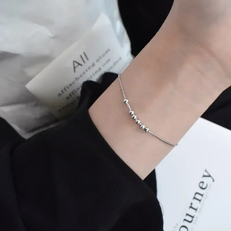 Small Ball Bracelet for Women in 2024 Simple and Sexy Bracelet for Fresh Students Personalized Fashion, Korean New Trend