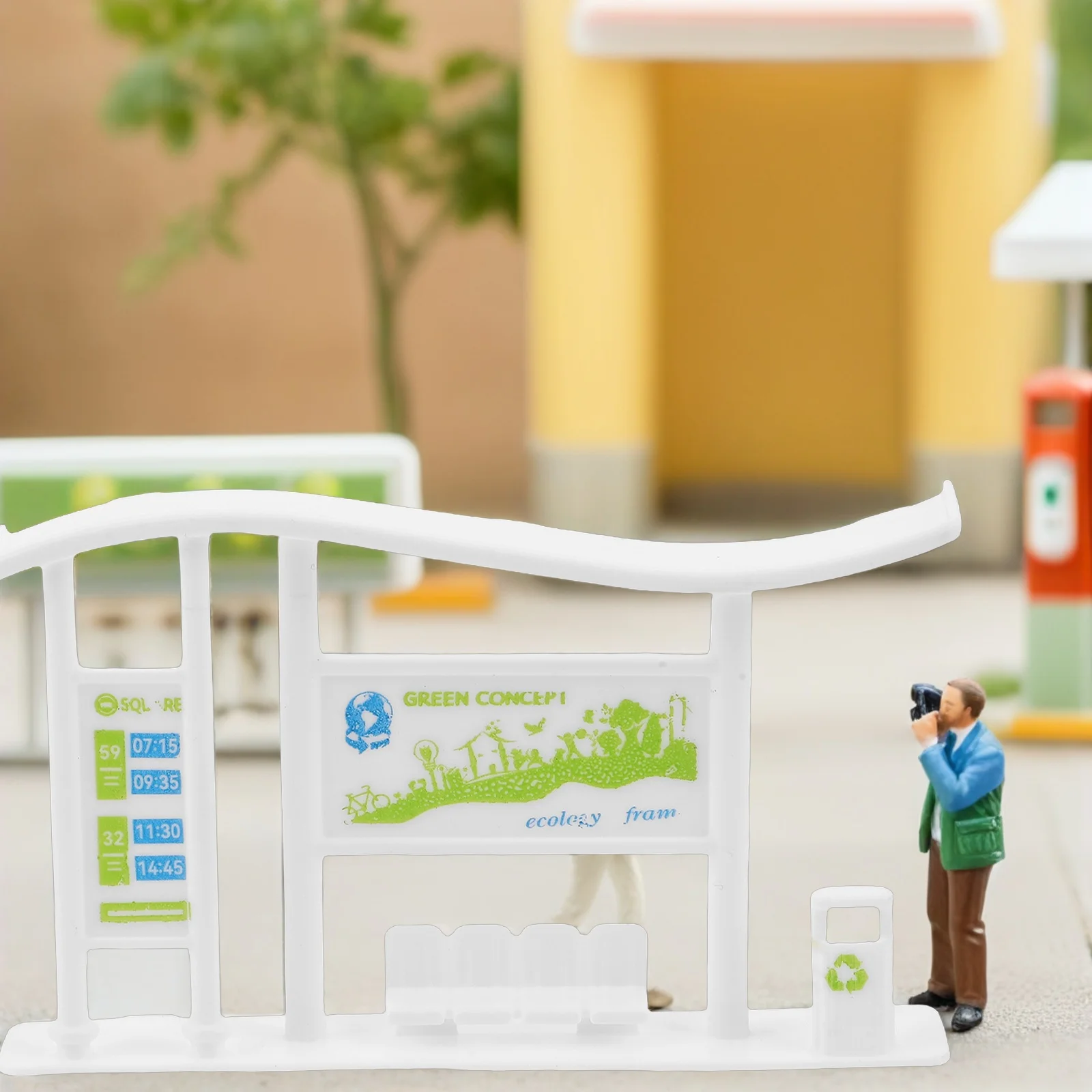 

20Pcs Realistic Miniature Urban Bus Station Prop Detailed Design for Railway Layouts City Bus Stop Decor Photography Scenery