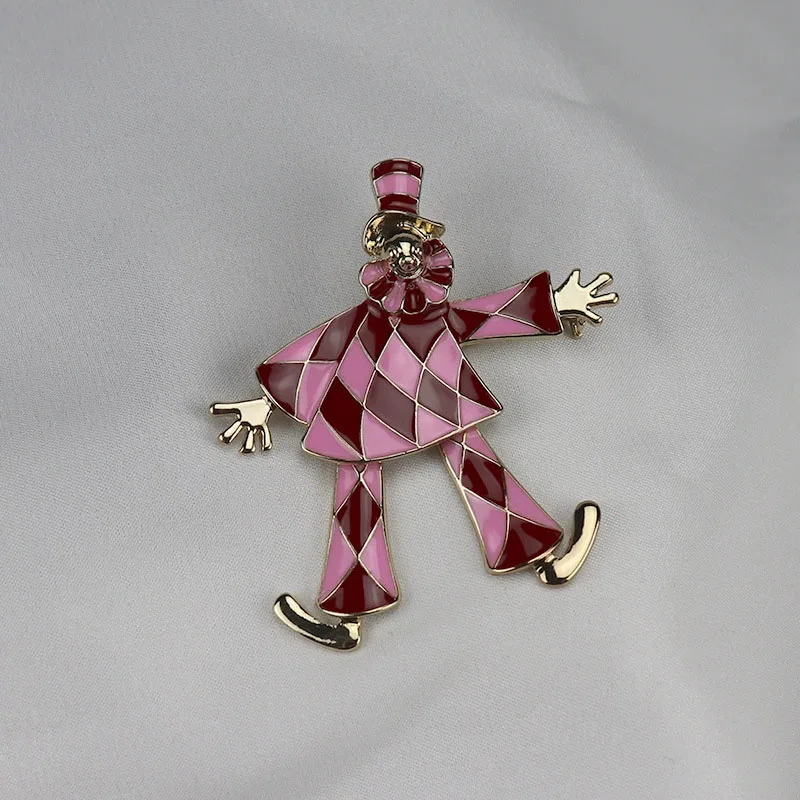 New retro circus clown brooch literary niche dripping oil character corsage Christmas style coat suit accessories