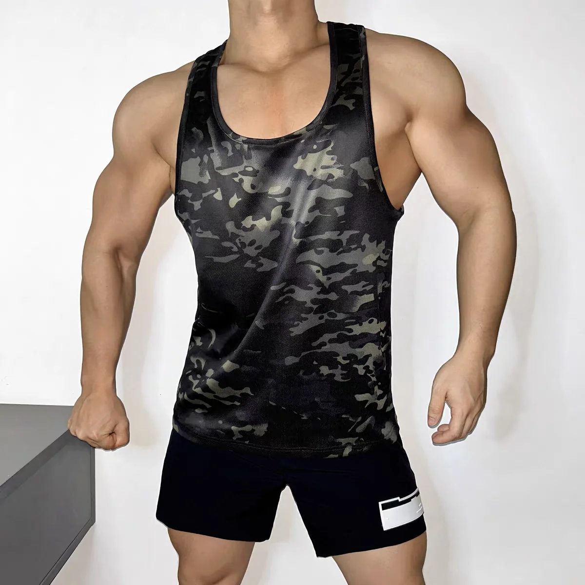 Quick drying Summer Man black leather Sports Tank tops Casual camouflage Vest GYM training fitness vest