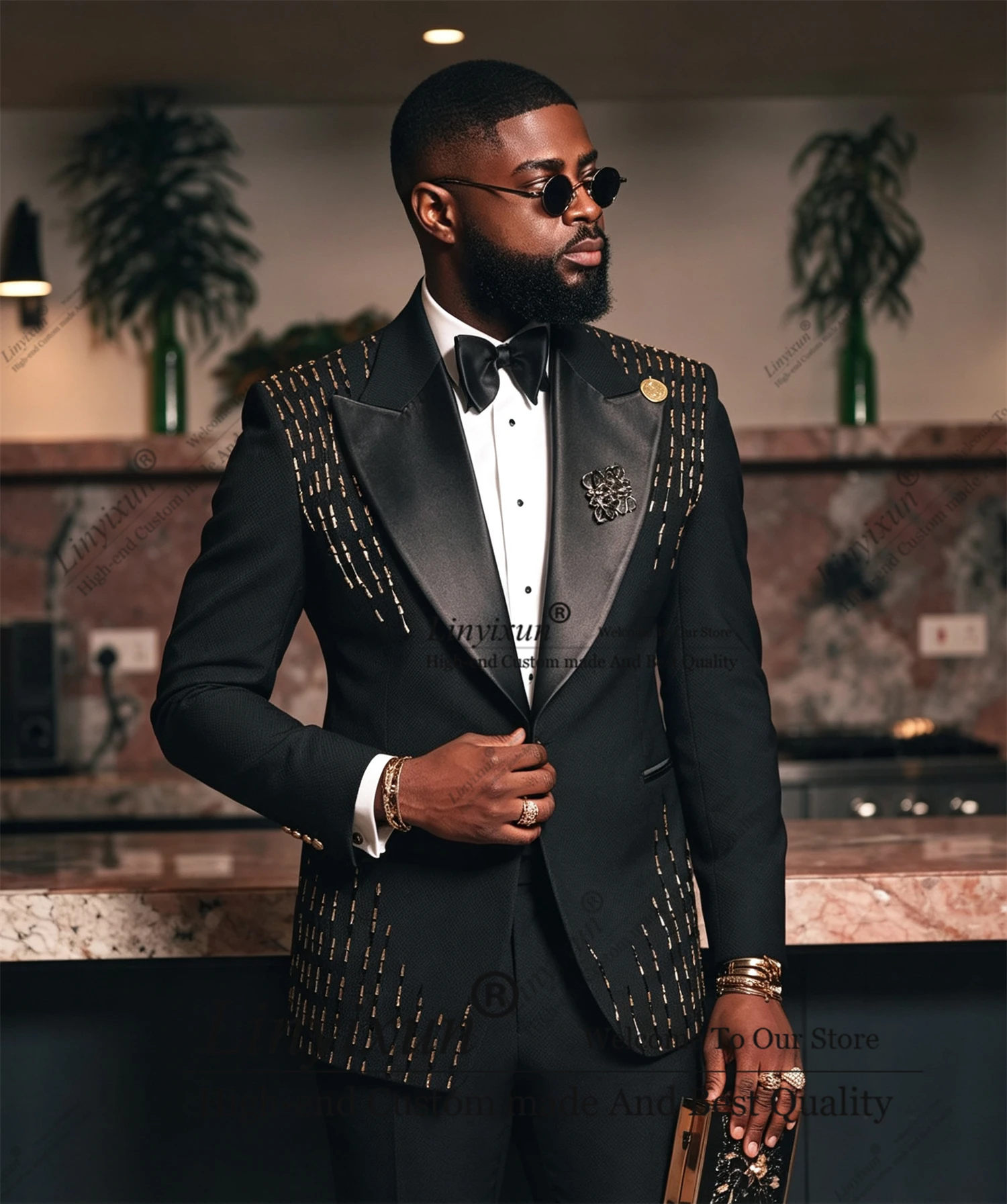 Men Rhinestone Pearl Tuxedo Suit Customized 2 Pieces Peaked Lapel Wedding Groom Formal banquet Suit men's suits and separates
