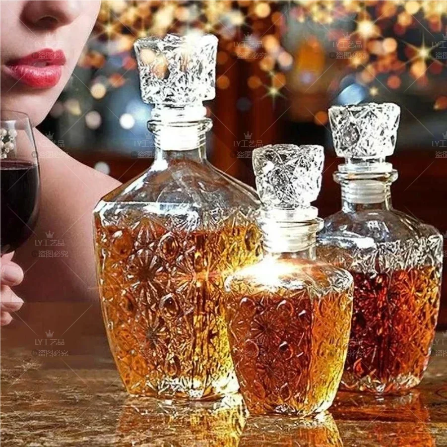 

Lead-free Glass Wine Bottle, Whiskey Decanter for Liquor, Scotch Bourbon 800ml