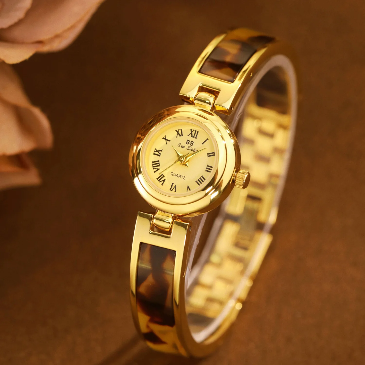 Luxury Small Dial Quartz Ladies Watches Classic Vintage Gold Bracelet Party Dress Watch For Woman Gift Reloj Para Mujer
