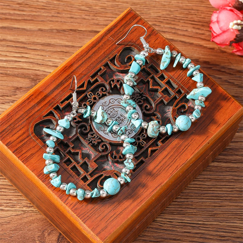 Modische, handgefertigte Ohrringe mit türkisfarbenen Perlen, ideal für Damen und Mädchen, als Schmuck für Partys und Festivals, ein tolles Geschenk. – Detail 11
