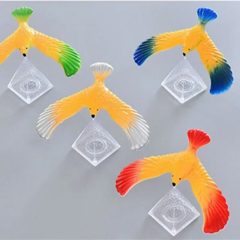 Funny Amazing Balancing Eagle with Pyramid Stand Magic Bird Desk Fun Learn Novelty Toys for Children Birthday Gift Kids Toy