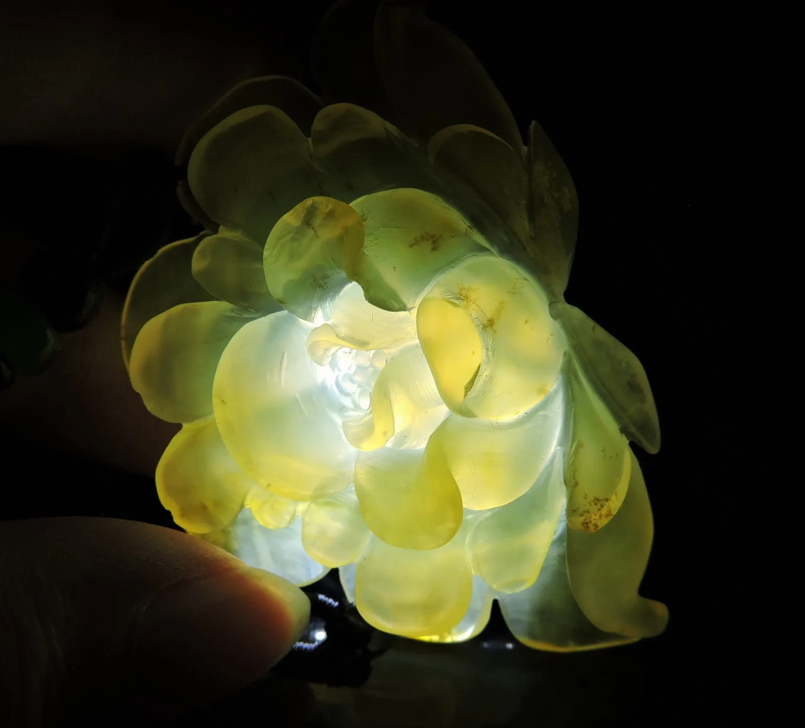 Jade Jewelry Natural Jade Pendant Necklace Hand-Carved peony flower Jadeite Necklace Pendant Gift No Treatment 055j