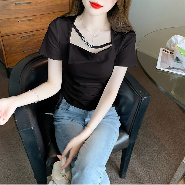 Nowa koszulka z krótkim rękawem w letnim stylu dla kobiet, wąska i wszechstronna, w jednolitym kolorze