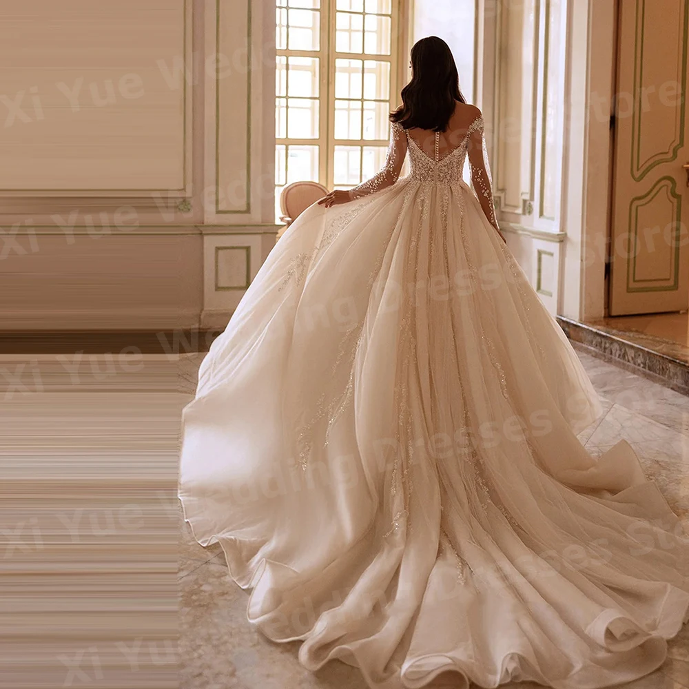 ประกายสายชุดแต่งงานของผู้หญิงลูกไม้ไข่มุก Ball Vestido De Novia เจ้าสาว Gowns ที่กําหนดเองแขนยาว Vestido