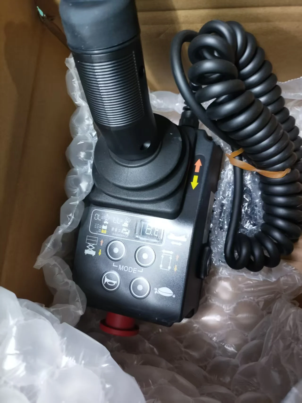 

Новый блок управления для деталей ножничного подъемника RUNSHARE