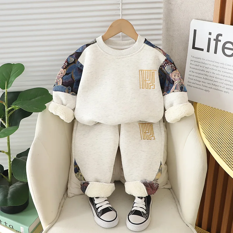 Зимние утепленные комплекты с подкладкой для мальчиков и бархатные свитера, брюки, детский теплый костюм из двух предметов с героями мультфильмов, повседневная спортивная одежда для младенцев