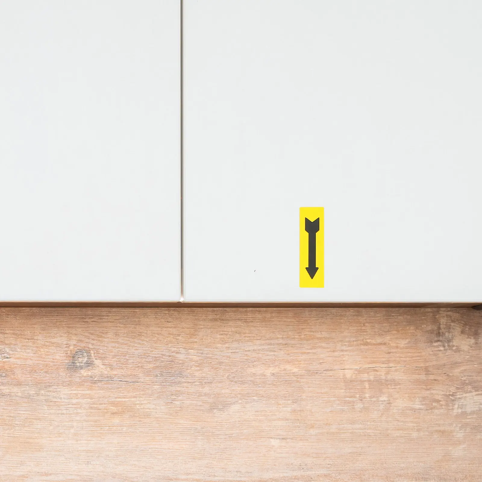 

5 Sheets Arrow Indicator Stickers Reusable Direction Labels for Gym Church Factory Wall Door Floor Safety Warning Sign Decals