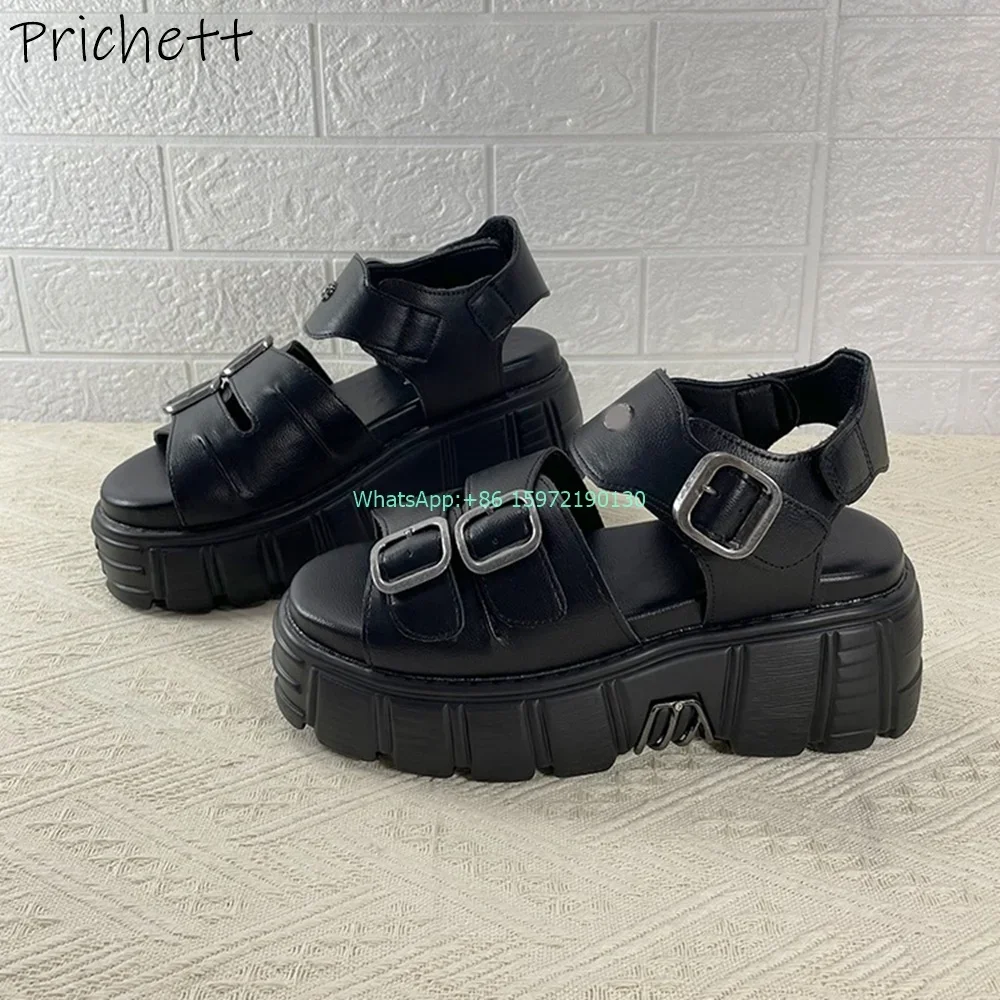 

Thick Soled Platform Sandals Round Toe Buckle Strap Metal Decoration Solid Black Shoes Fashion Dark Punk High Increase Shoes