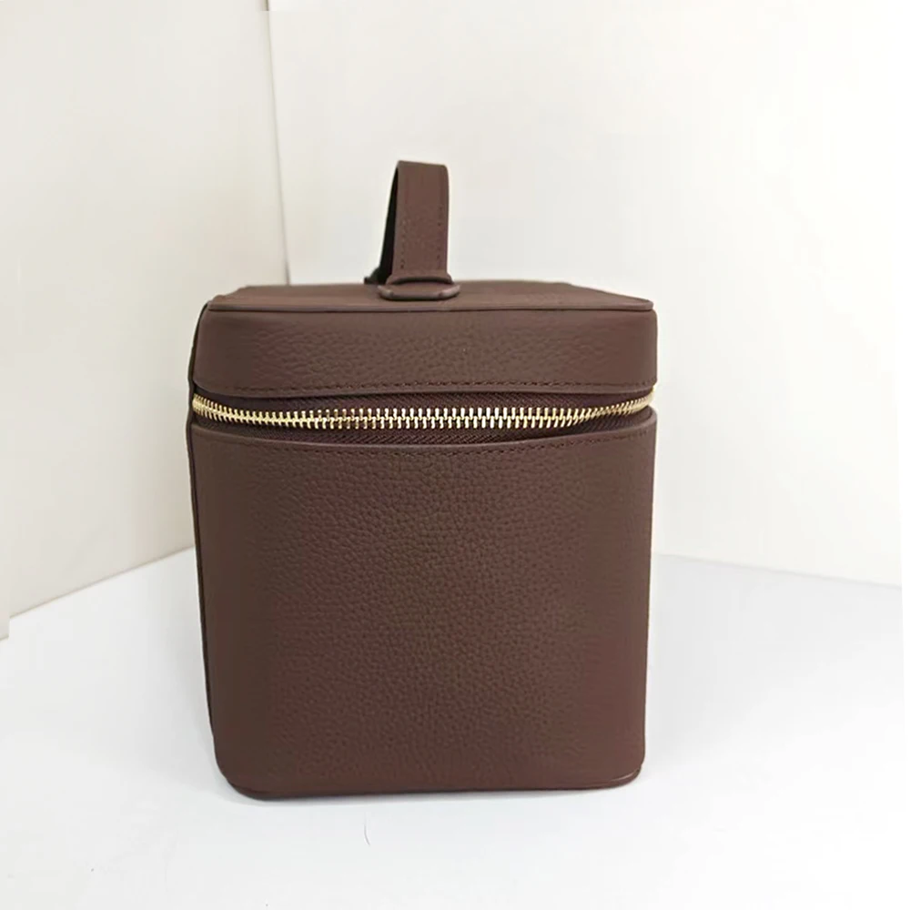 Kosmetiktasche mit individuellem Namen für Frauen, großes Fassungsvermögen, Kulturbeutel, Tasche für Reisen, tragbar, handgehalten, Make-up-Organizer aus Leder – Detail 10