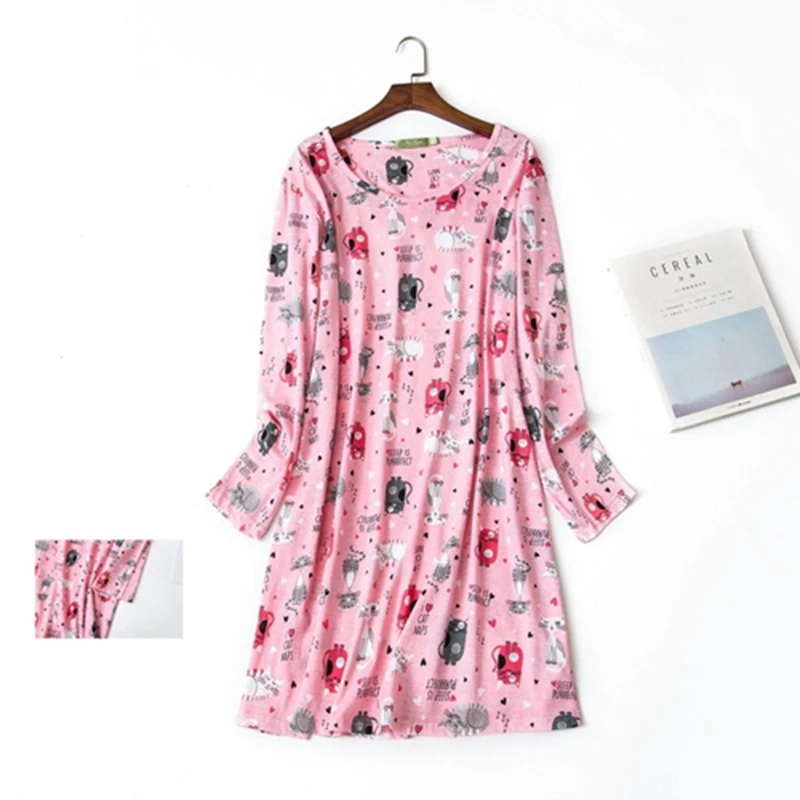 

Cute Moon And Cats Pattern Print Long-Sleeve Nightgown Comfortable Soft Crew Neck Sleepdress Breathable Fabric For Women Summer