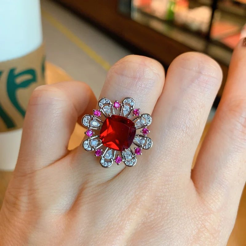 

Ruby Ring European and American Royal Blue Sapphire Adjustable Ring