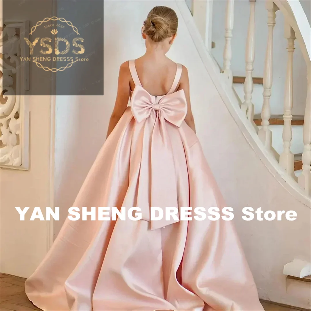 فستان زفاف مخصص من الساتان مع فيونكة بدون أكمام على شكل حرف V من الخلف فستان فتاة الزهور للأميرة الطفل أول فستان حفلة عيد ميلاد إفخارستيا