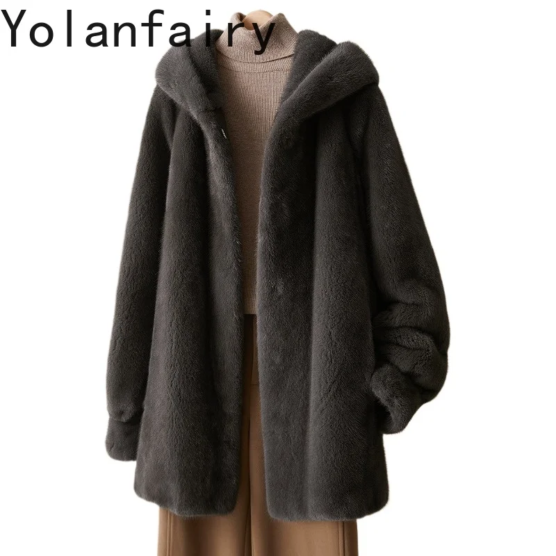 เสื้อโค้ทขนสัตว์แท้คุณภาพสูง YOLANFAIRY สำหรับผู้หญิง หรูหรา สำหรับฤดูหนาว ความยาวปานกลาง ทำจากขนมิงค์แท้ทั้งตัว พร้อมฮู้ด สีเทา